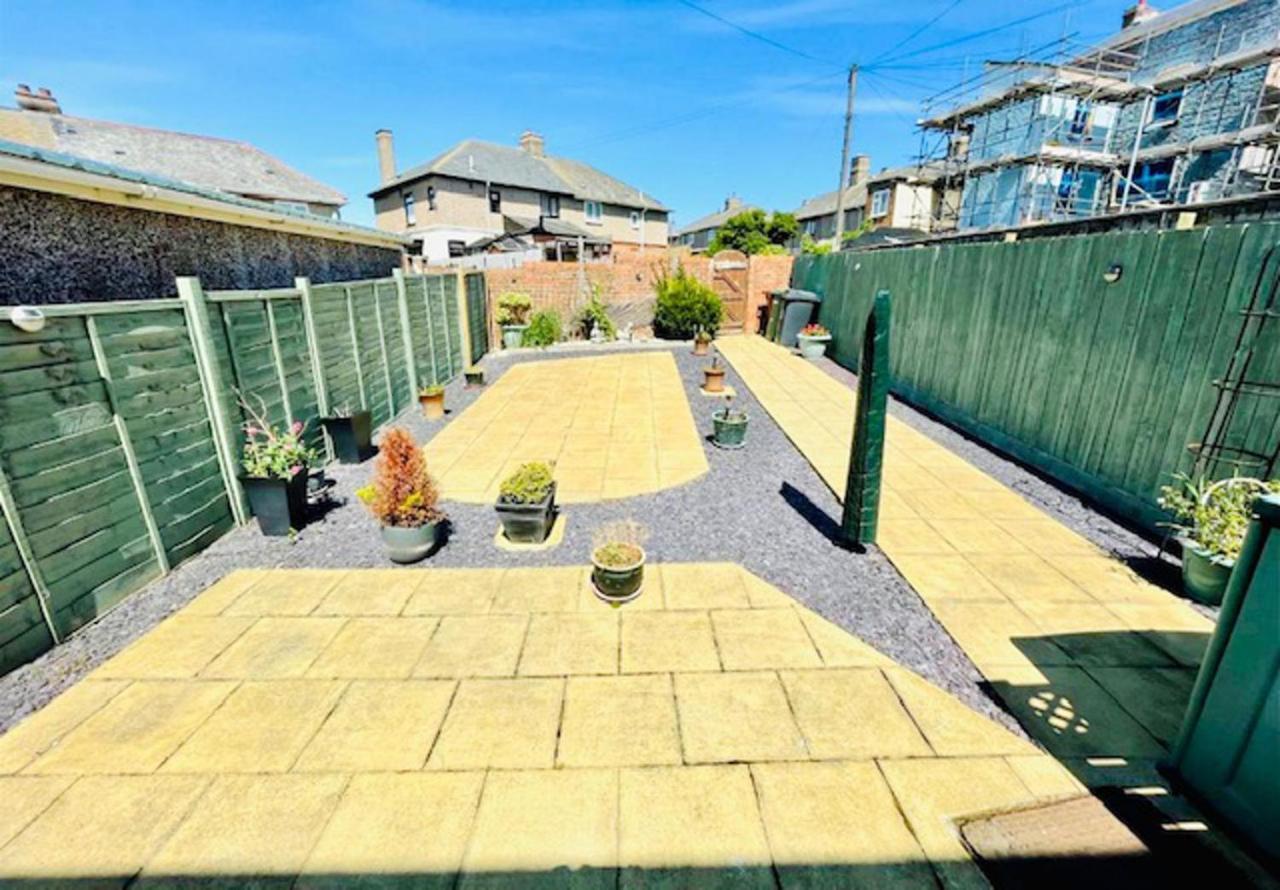 Lovely And Affordable House Closer To The Sea Hartlepool Exterior photo